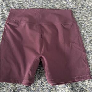 Legacy Short 4"